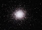 Omega Centauro: aglomerado de milhões de estrelas, na órbita da Via Láctea e a 8.300 anos-luz da Terra Omega Centauro: aglomerado de milhões de estrelas, na órbita da Via Láctea e a 8.300 anos-luz da Terra