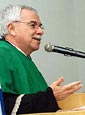 Alexandre Cardoso discursa, ap&oacute;s receber o T&iacute;tulo Doutor Honoris Causa